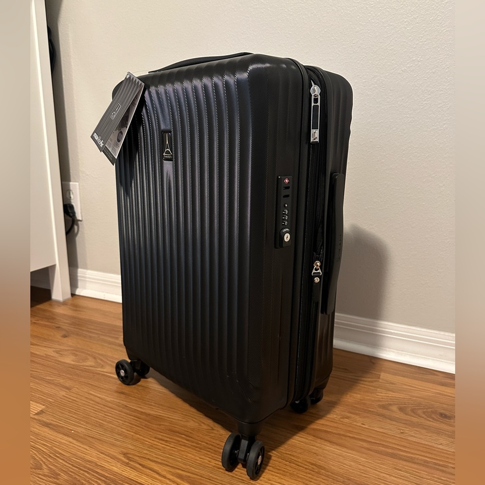 Carry On Expandable Luggage